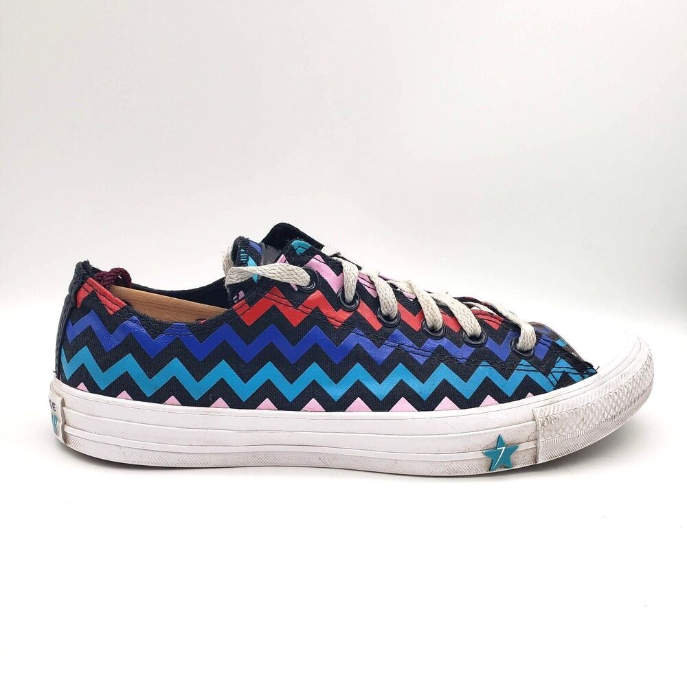 CONVERSE Chuck Taylor All Star Zig Zig Sneakers in Multi Color (Women's US 9.5)
